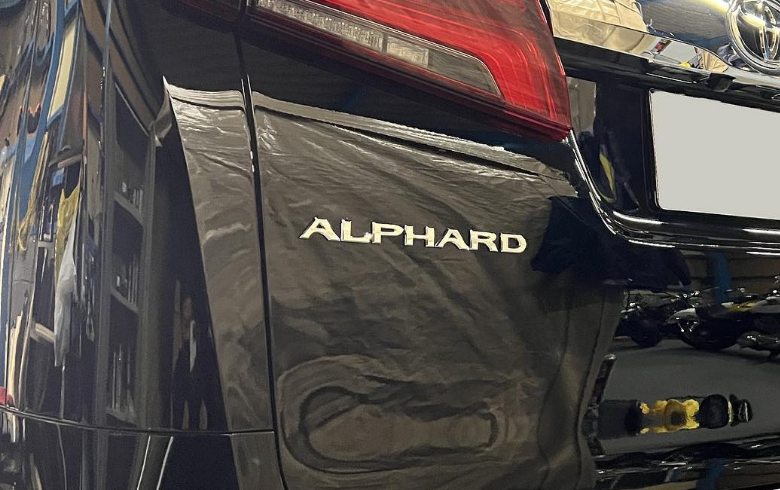 TOYOTA アルファード